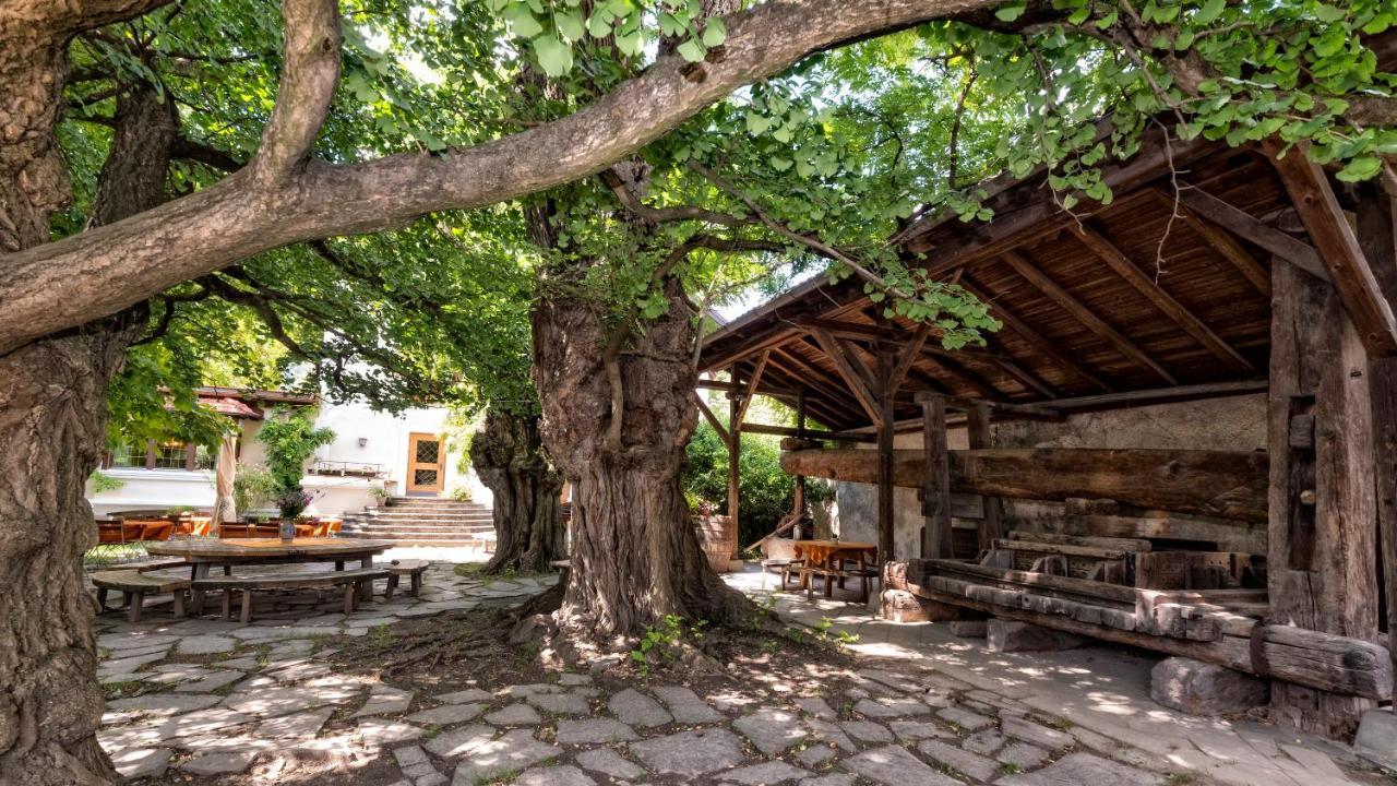 Hotel Brueckenwirt Novacella Esterno foto
